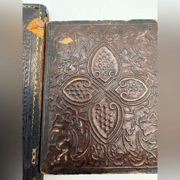 Antique Daguerreotype and Tintype Lot Male and Child - Picture 12 of 13